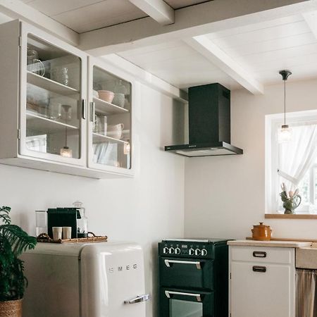 Logement Cornelia - Tholen, Zeeland Eksteriør bilde